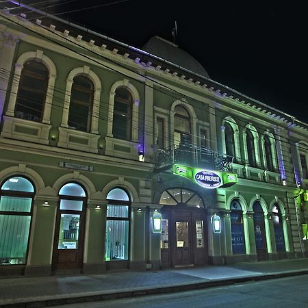 Casa Preturii Hotel Tîrgu Lăpuş Buitenkant foto