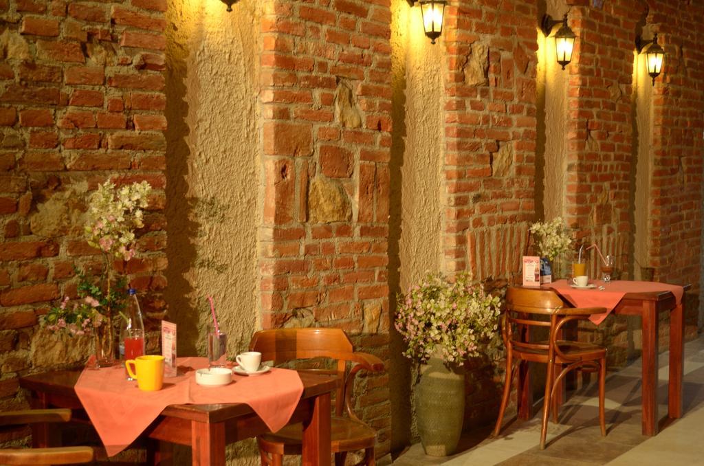 Casa Preturii Hotel Tîrgu Lăpuş Buitenkant foto