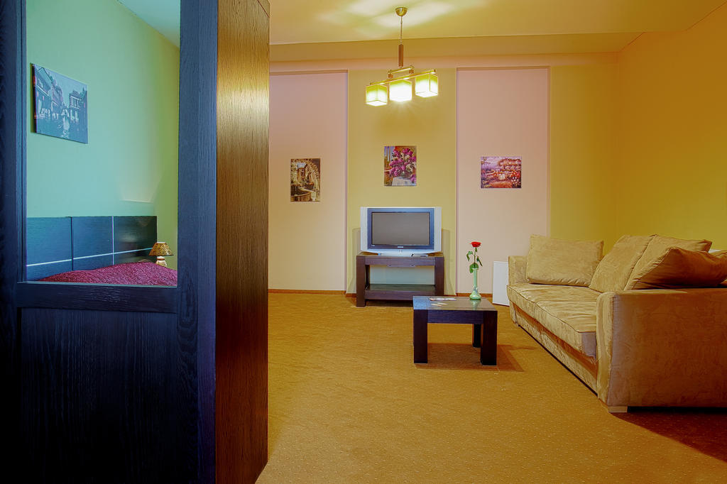 Casa Preturii Hotel Tîrgu Lăpuş Kamer foto
